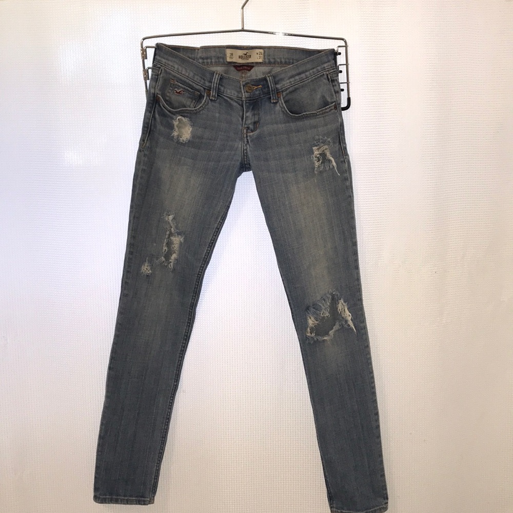 Hollister Jeans.